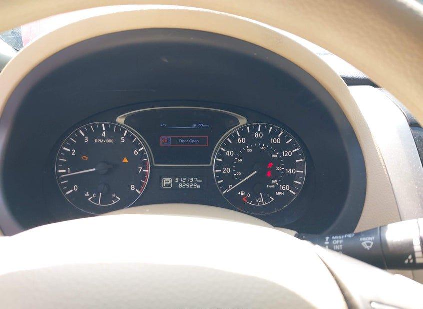 Nissan Altima