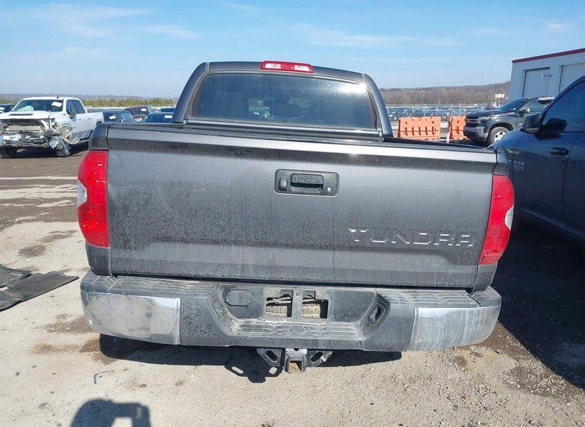 Toyota Tundra
