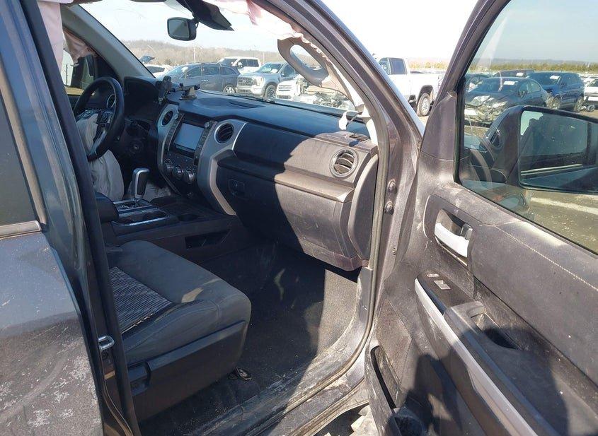 Toyota Tundra