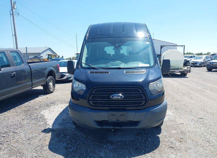 Ford Transit-350