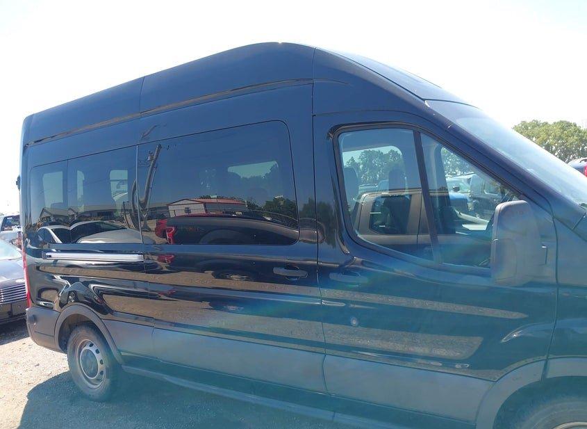 Ford Transit-350