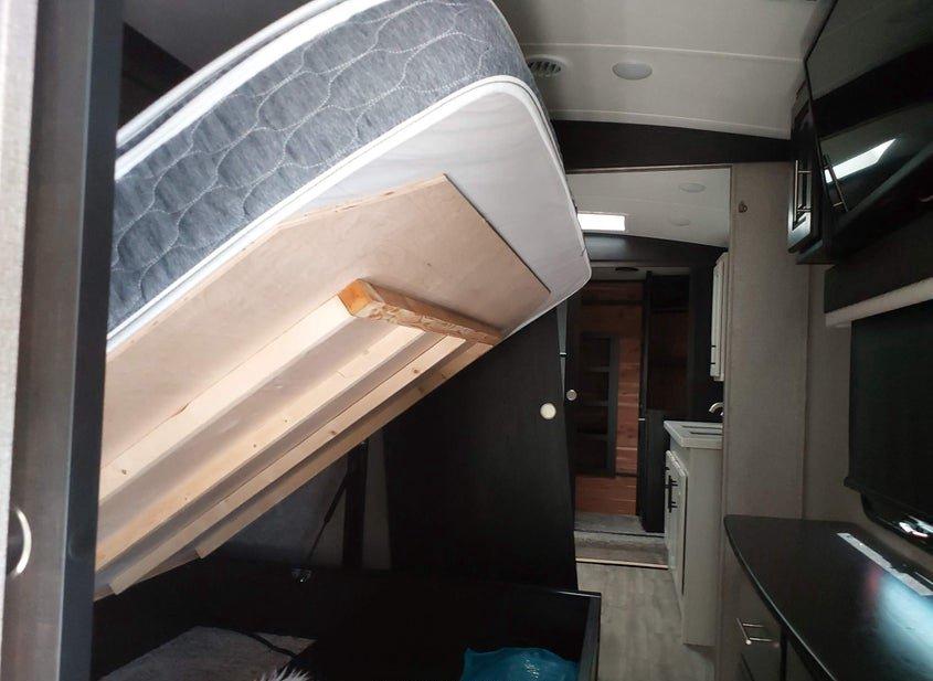 Jayco Pinnacle