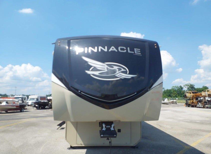 Jayco Pinnacle
