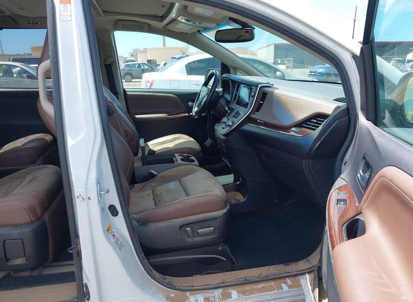 Toyota Sienna