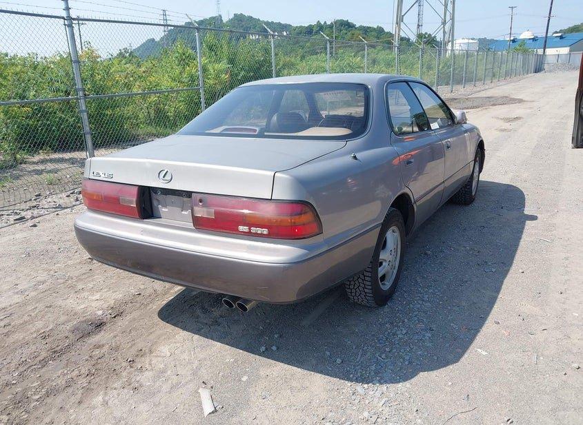 Lexus Es