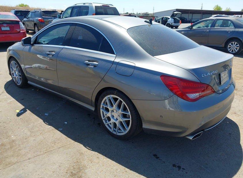 Mercedes-Benz Cla 250