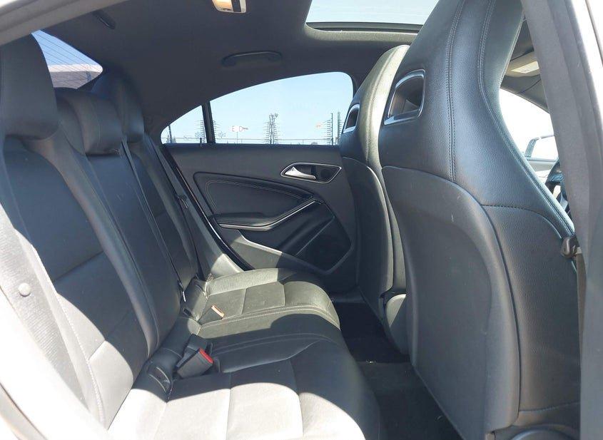 Mercedes-Benz Cla 250