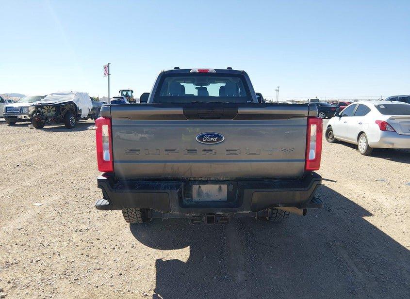 Ford F-250