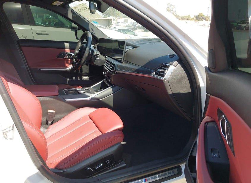 BMW 330I