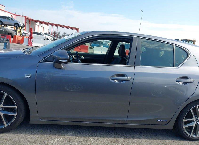 Lexus Ct 200H