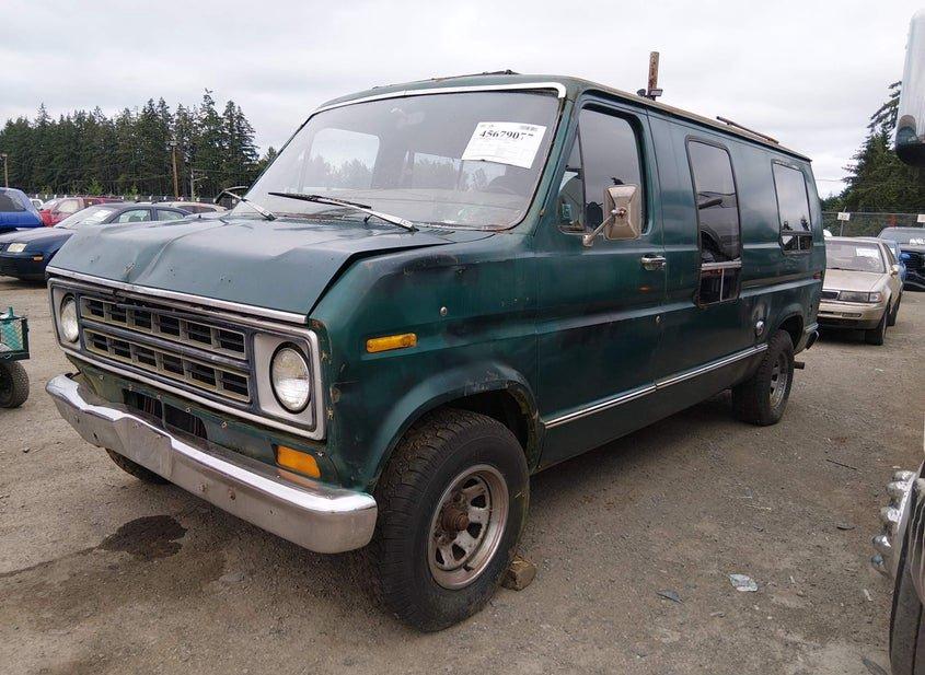 Ford Econoline Van