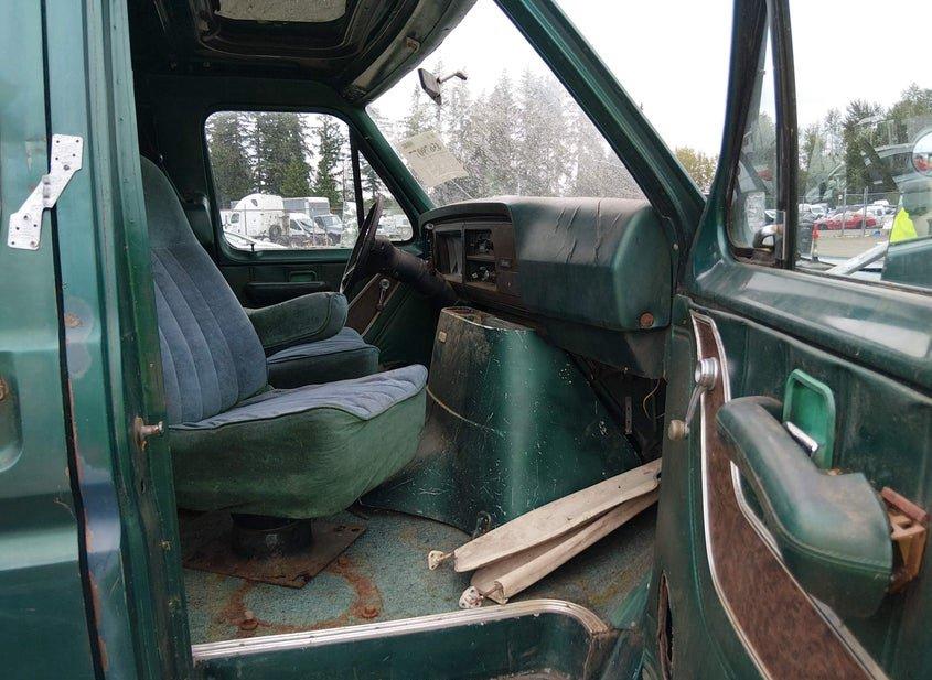 Ford Econoline Van