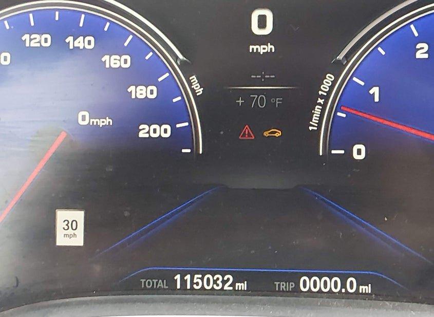 BMW 750I