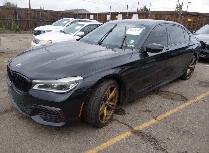 BMW 750I