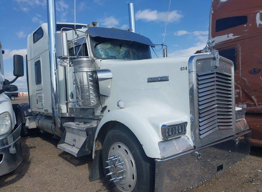 Kenworth Construction