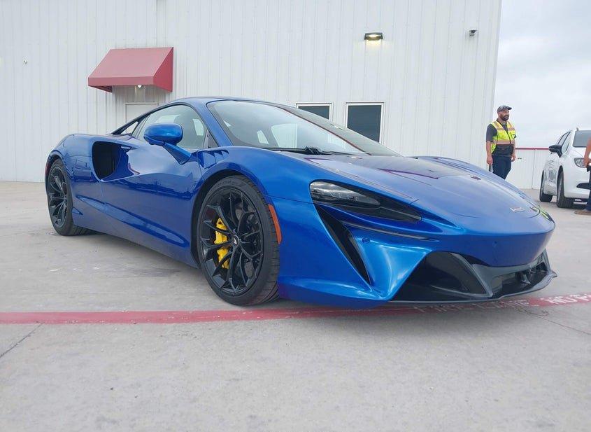 Mclaren Artura