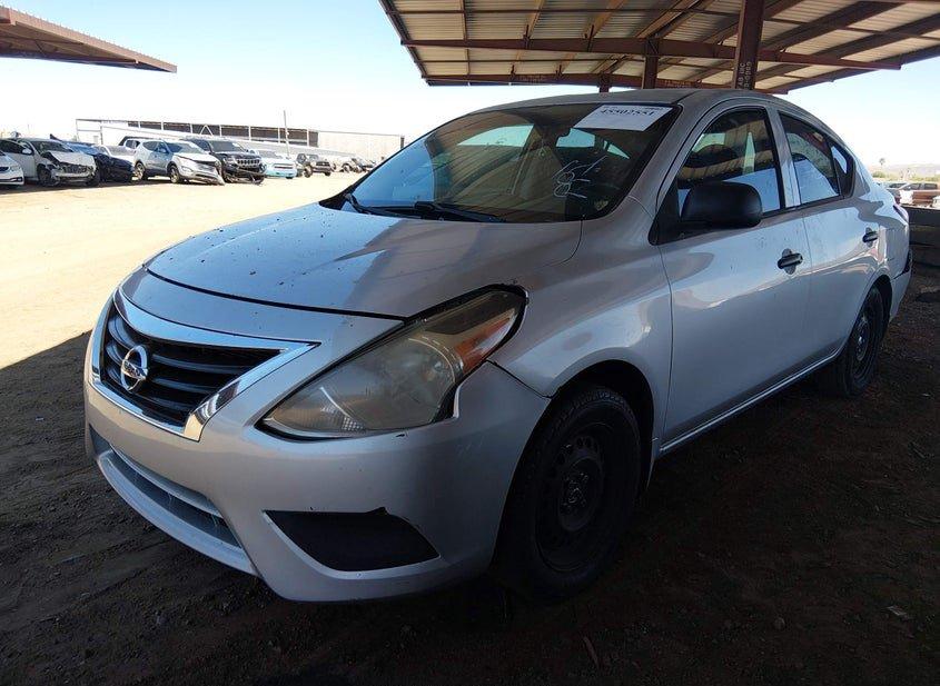 Nissan Versa