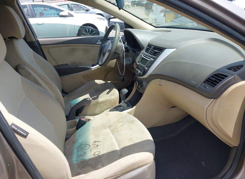Hyundai Accent