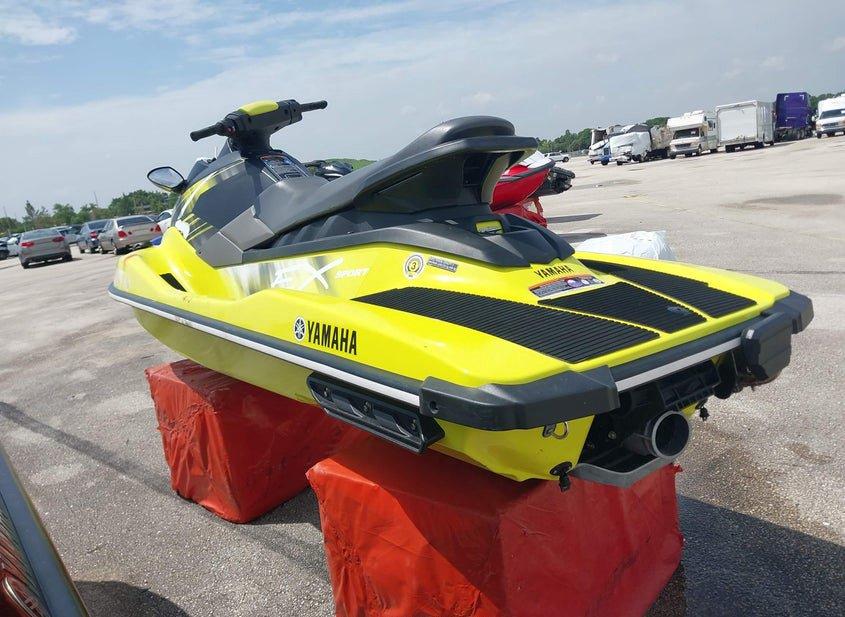 Yamaha Waverunner