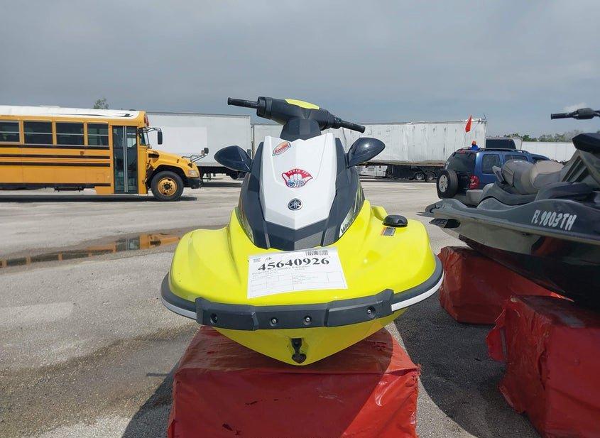 Yamaha Waverunner