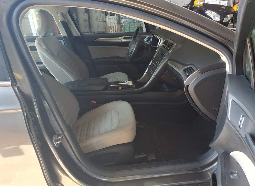 Ford Fusion Hybrid