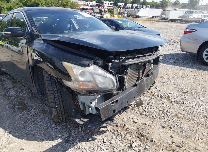 Nissan Maxima