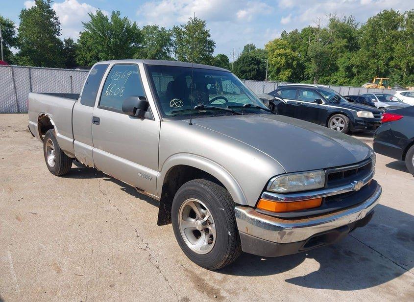Chevrolet S-10