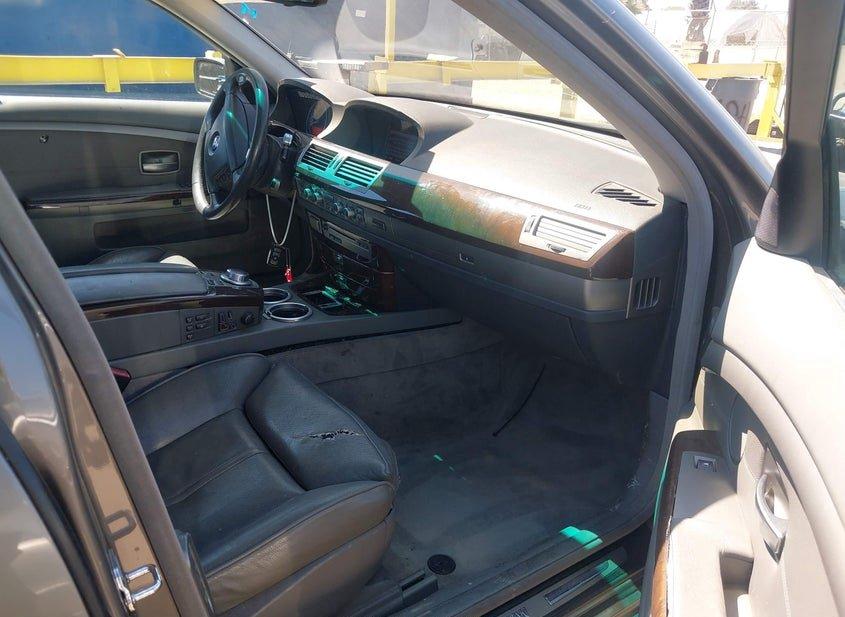 BMW 750Li