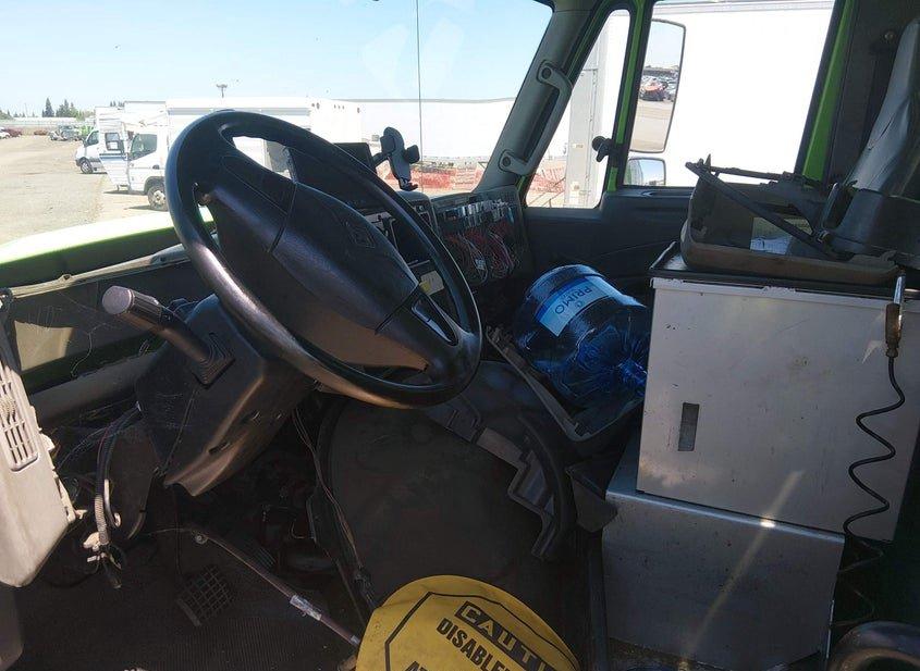 International 4000