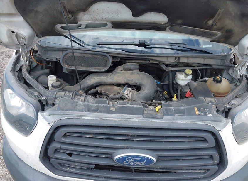 Ford Transit-250