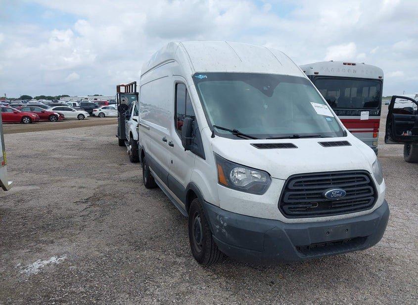 Ford Transit-250