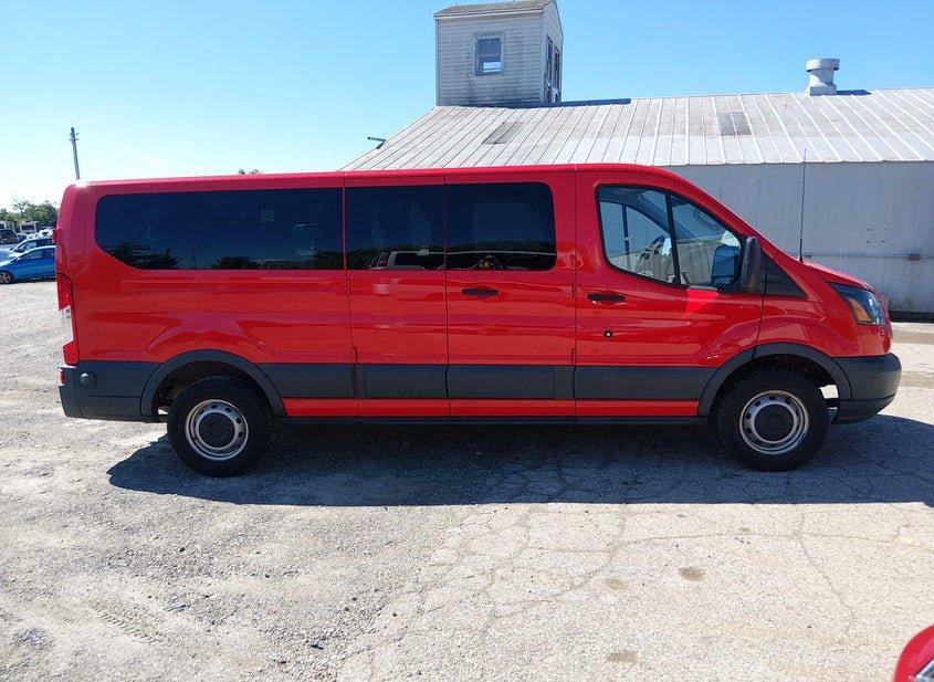 Ford Transit-350