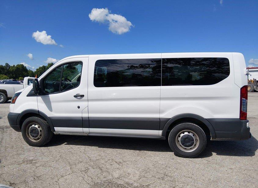 Ford Transit-150