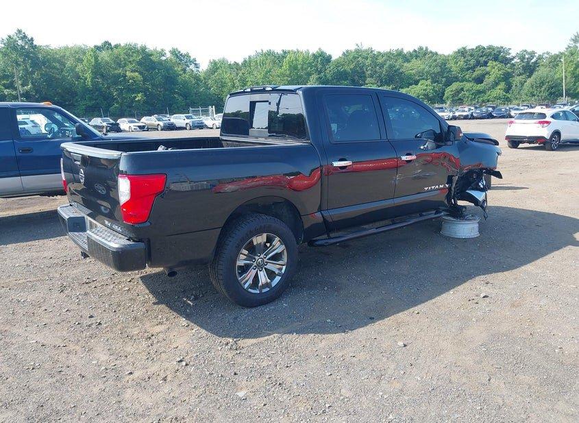 Nissan Titan