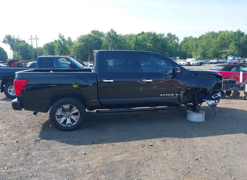 Nissan Titan