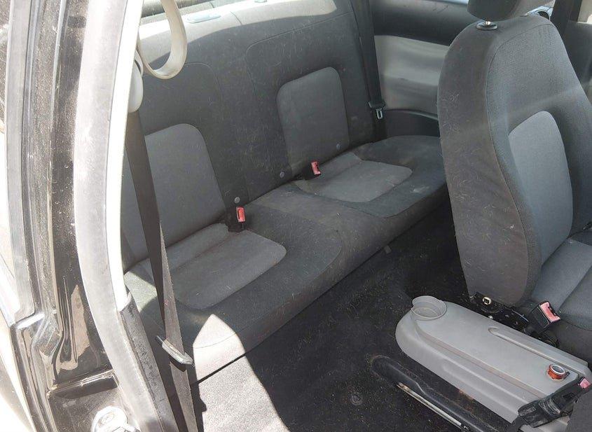 Volkswagen New Beetle