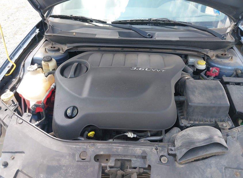 Chrysler 200