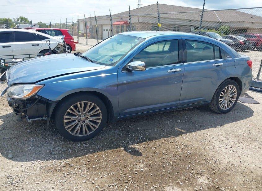 Chrysler 200