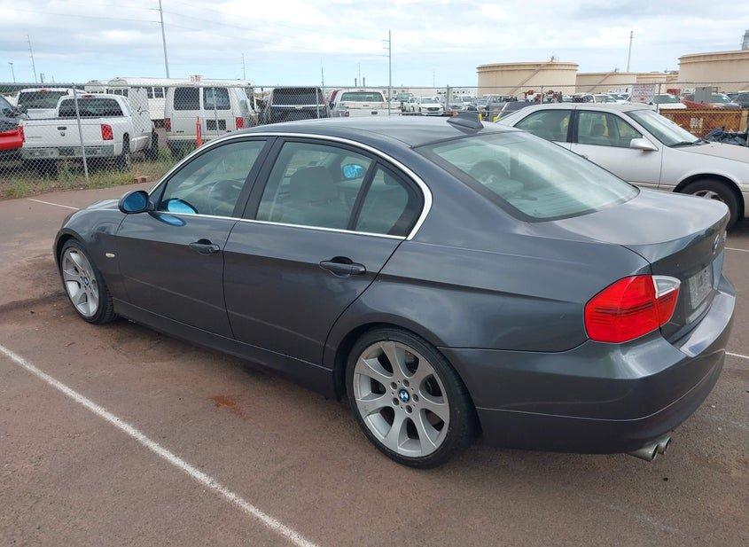 BMW 330I