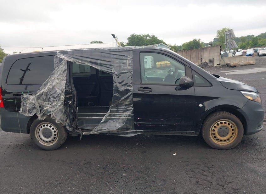 Mercedes-Benz Metris