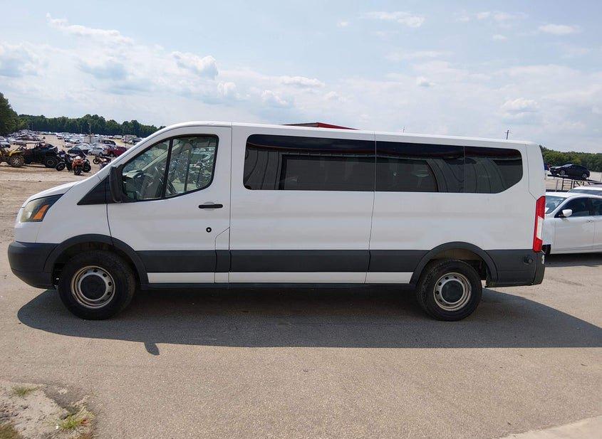 Ford Transit-350