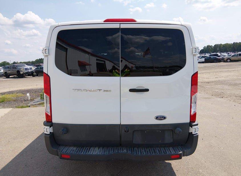 Ford Transit-350