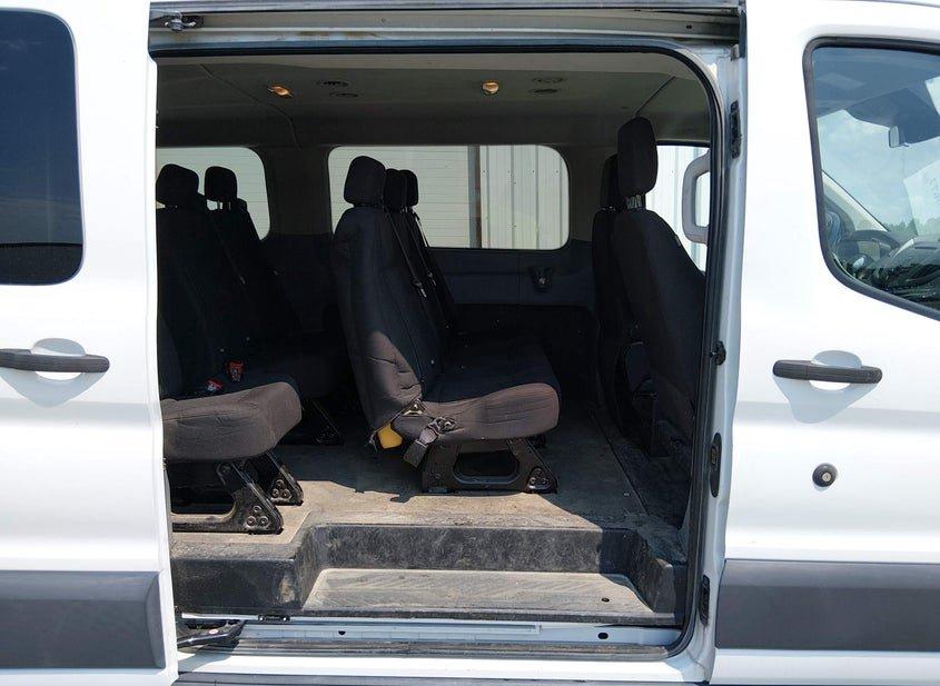 Ford Transit-350