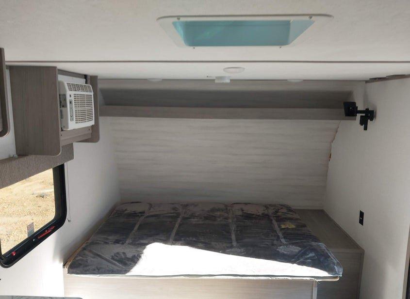Coleman 17R