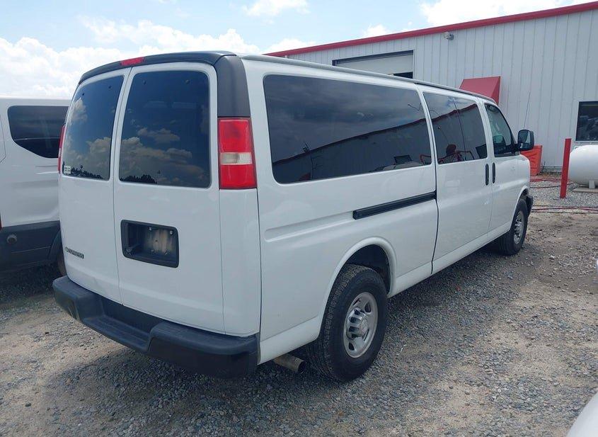 Chevrolet Express 3500