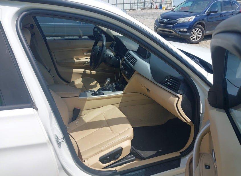BMW 328I