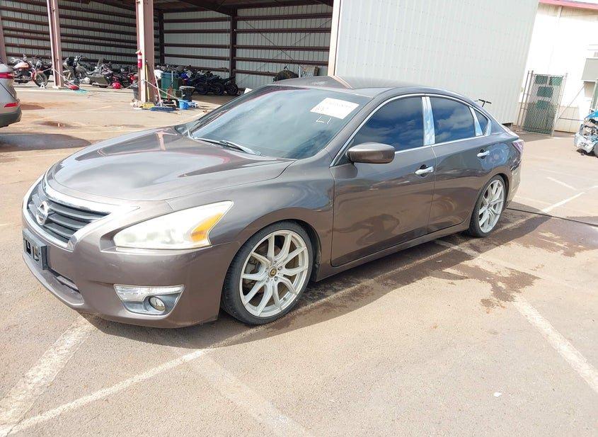 Nissan Altima