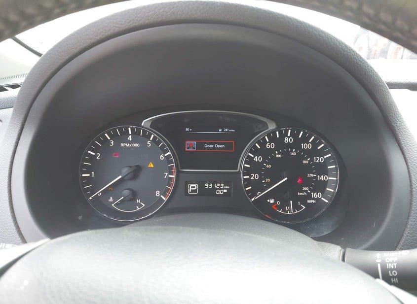 Nissan Altima