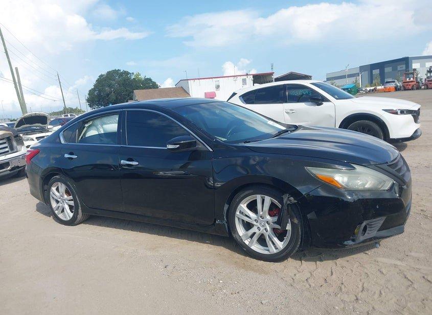 Nissan Altima