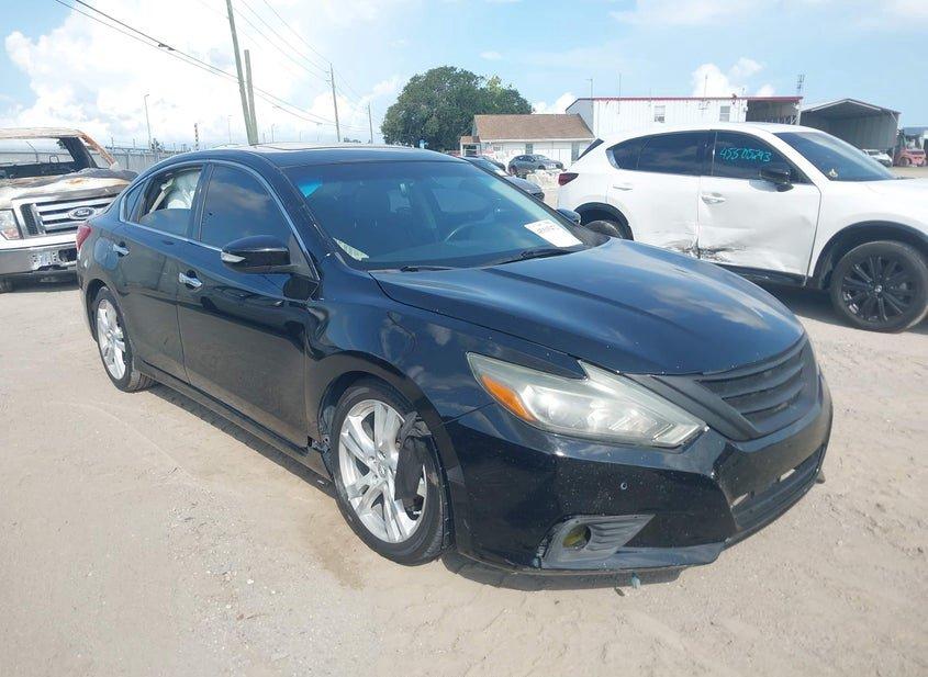 Nissan Altima